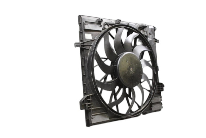Load image into Gallery viewer, 13-16 Mercedes X166 GL550 GL450 Engine Motor Radiator Cooling Fan Assembly Oem