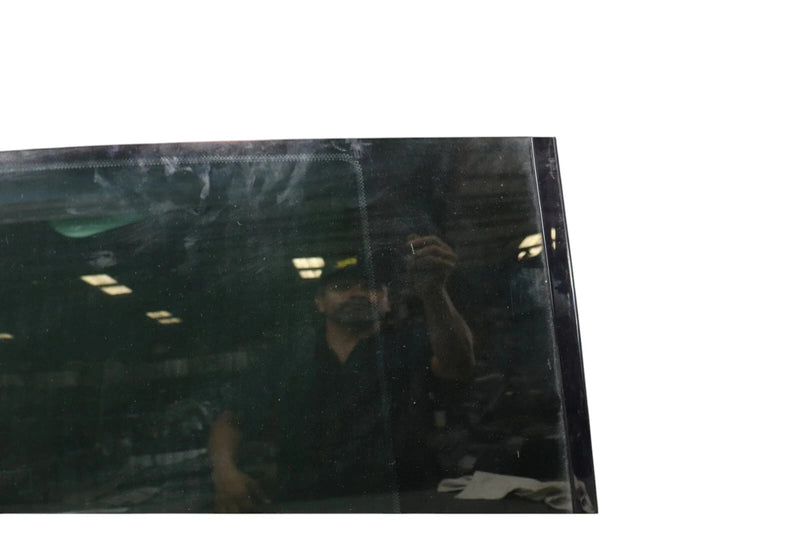 Load image into Gallery viewer, 14-21 BMW i3 i3s I01 Rear Right Passenger Side Door Window Glass 7288186 OEM