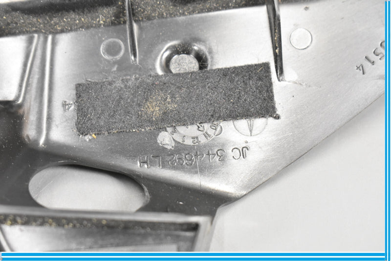Load image into Gallery viewer, 07-12 Mercedes X164 GL450 Front Left Side Seat Switch Adjustment Holder Oem