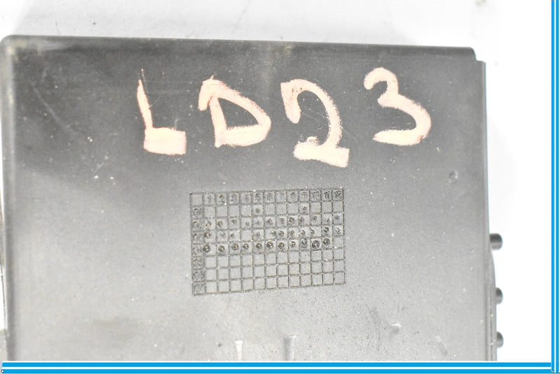 Load image into Gallery viewer, 03-11 Mercedes CLS550 E550 W219 Front Left Dynamic Seat Vacuum Valve Block Oem