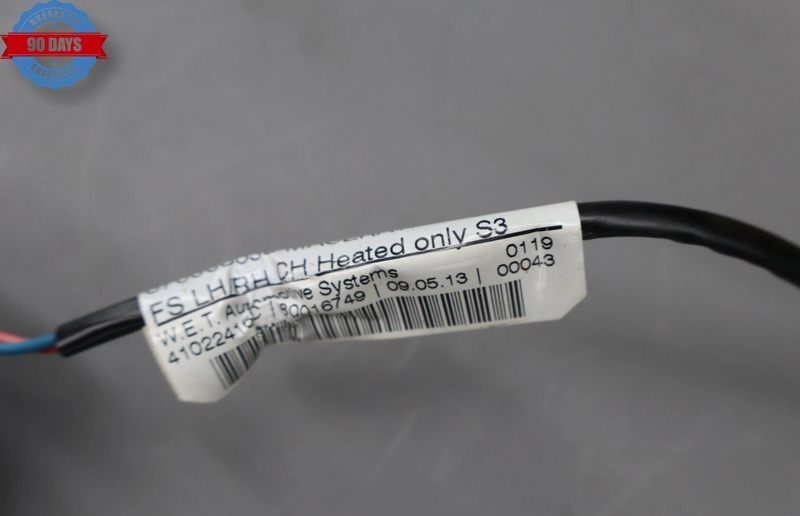 Load image into Gallery viewer, 14-17 Maserati Quattroporte Front Right Side Top Upper Seat Cushion Black Oem