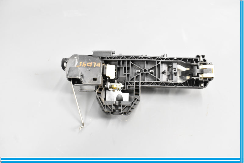 Load image into Gallery viewer, 10-16 Mercedes E350 E550 Front Left Driver Side Exterior Door Handle Oem