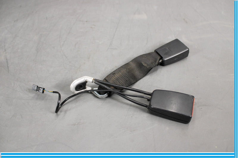 Load image into Gallery viewer, 03-06 Mercedes S500 S600 Rear Right Passenger Side Seat Belt Buckle Oem
