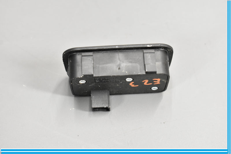 Load image into Gallery viewer, 04-23 Mercedes X166 GL450 GL550 Rear Trunk Lid Tailgate Control Switch Oem