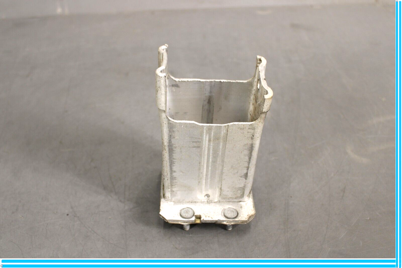 Load image into Gallery viewer, 03-08 Mercedes R230 SL500 SL550 Front Left Side Bumper Reinforcement Bracket Oem