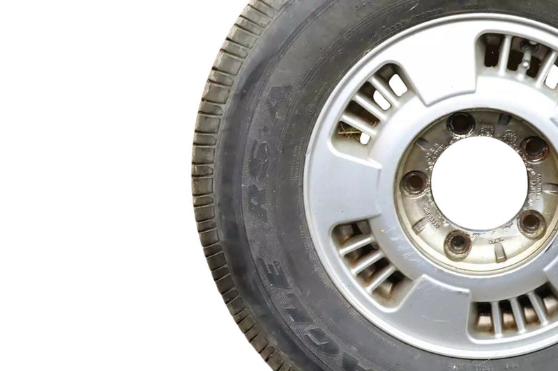 Load image into Gallery viewer, 88-97 Bentley Turbo R Rolls Royce Silver Spirit Spur 15" Alloy Wheel UR70423