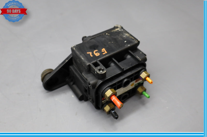 Load image into Gallery viewer, 10-19 Jaguar X351 XJ XJL Air Suspension Control Solenoid Valve AW933B486AA Oem