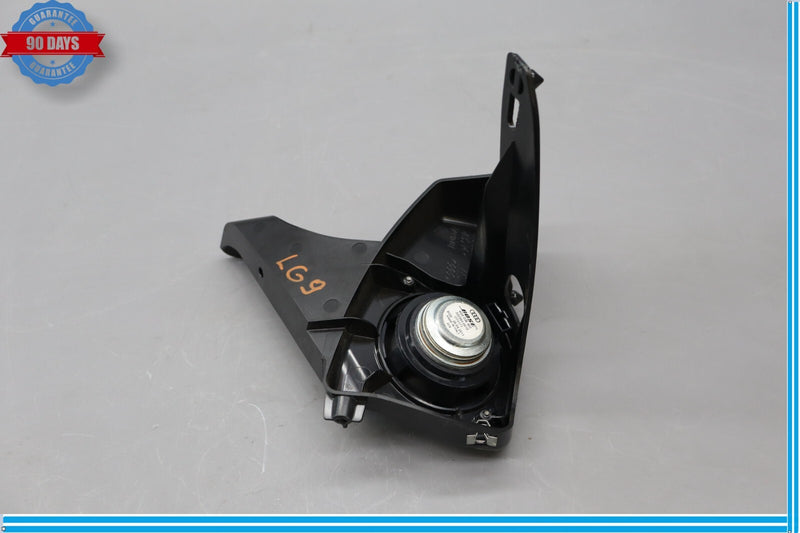 Load image into Gallery viewer, 12-18 Audi A7 Quattro Rear Left Driver Side Door Quarter Speaker Panel Oem