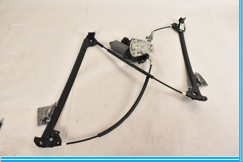 Load image into Gallery viewer, 2007-2013 BMW E70 X5 FRONT RIGHT PASSENGER DOOR WINDOW REGULATOR MOTOR
