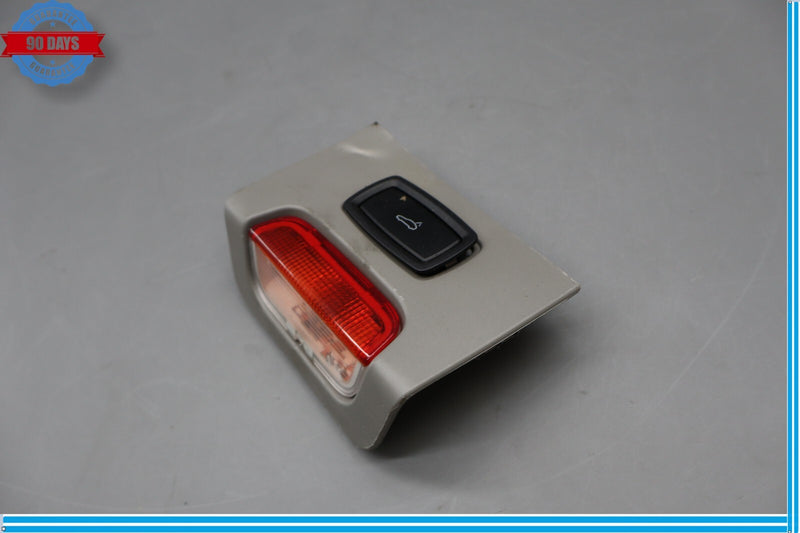 Load image into Gallery viewer, 11-18 Porsche Cayenne 958 Hybrid S Trunk Tailgate Close Button W/ Cover Oem