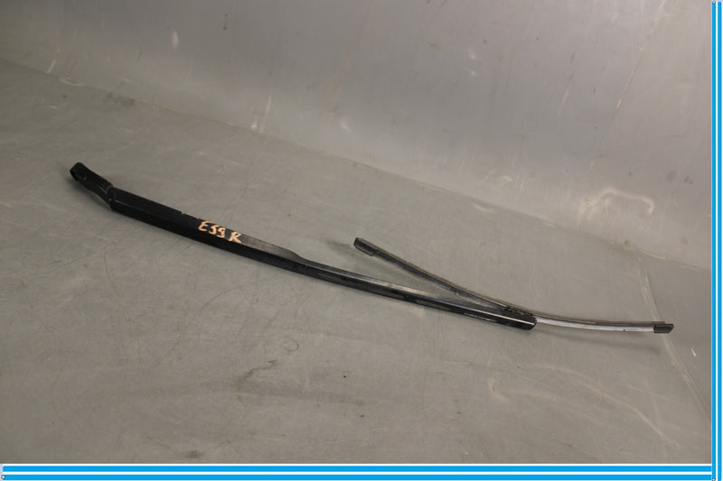 Load image into Gallery viewer, 11-18 Audi A8 Quattro Front Right Side Windshield Wiper Arm W/ Blade Oem