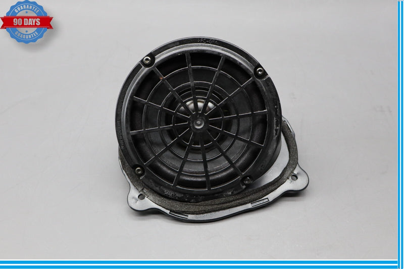 Load image into Gallery viewer, 97-04 Mercedes R170 SLK230 SLK320 Rear Right Side Door Sound Speaker Oem