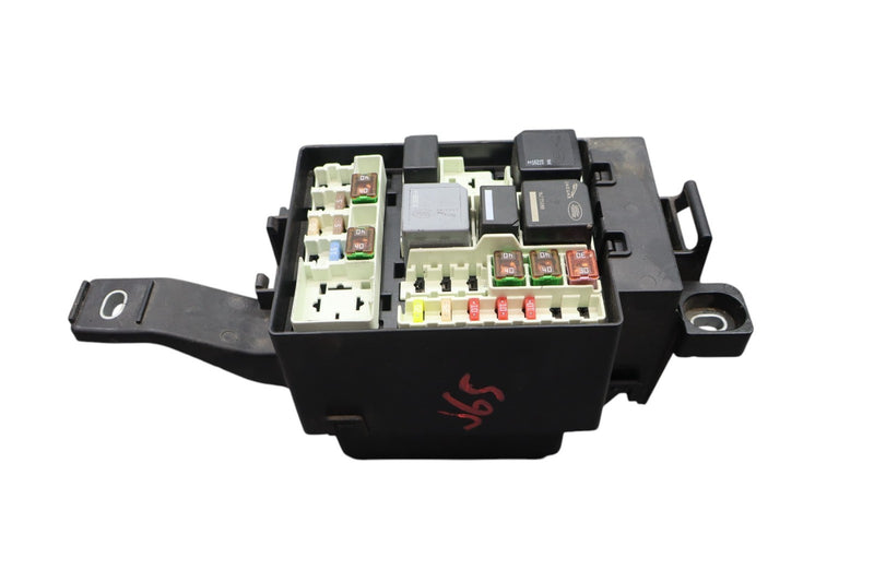 Load image into Gallery viewer, 17-20 Jaguar XE X260 Rear Fuse Relay Box Junction Block GX7314A076DA Oem