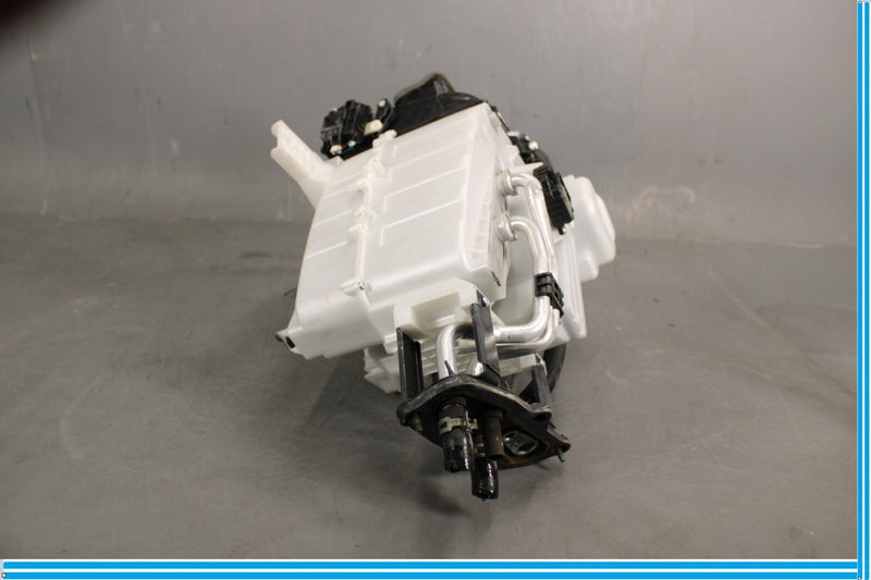 Load image into Gallery viewer, 11-17 Infiniti QX56 QX80 Rear HVAC Ac Heater Blower System Assembly Oem