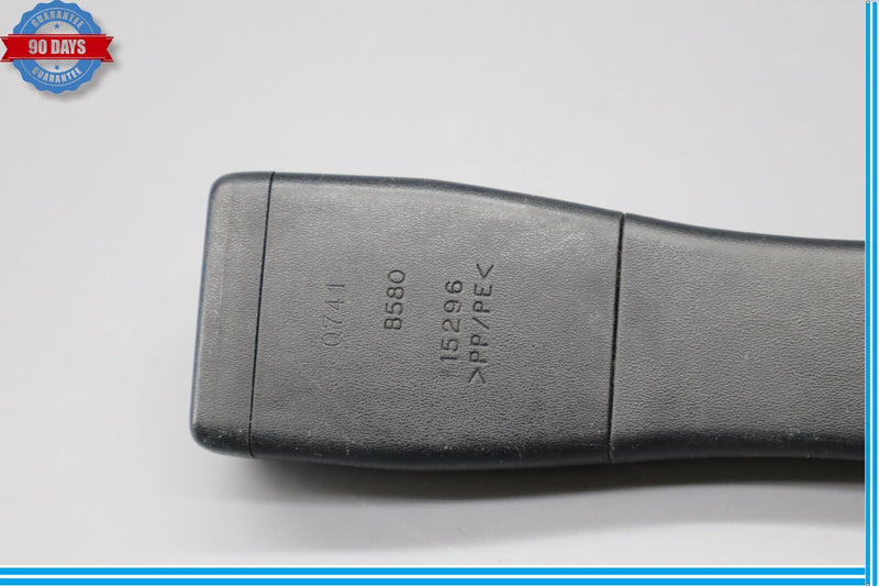 Load image into Gallery viewer, 07-12 Lexus LS460 LS460L Front Right Passenger Side Seat Belt Buckle Black Oem
