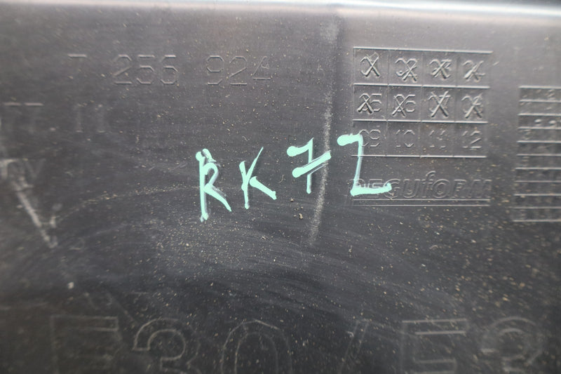 Load image into Gallery viewer, 12-18 BMW 320i 328i 428i Rear Right Side Bumper Guide Bracket Mount Oem