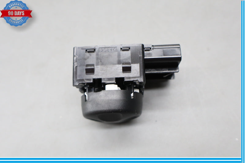 Load image into Gallery viewer, 14-17 Maserati Ghibli Front Right Side Seat Lumber Adjustment Switch Oem
