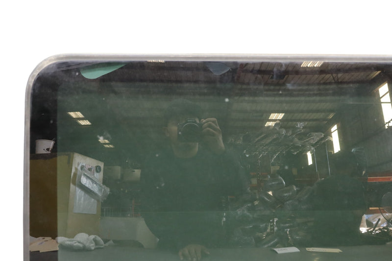 Load image into Gallery viewer, 03-13 Maserati Quattroporte S GT S M139 Sunroof Sun Roof Glass Oem