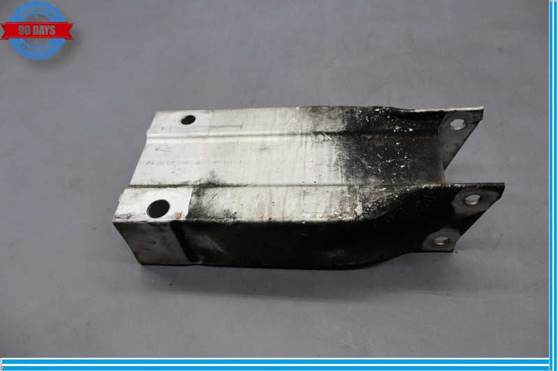 Load image into Gallery viewer, 08-15 Mercedes W204 C300 C350 Front Left Bumper Reinforcement Bar Bracket Oem