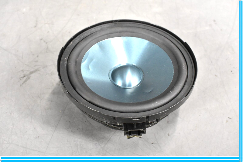 Load image into Gallery viewer, 10-18 Mercedes W212 CLS550 E350 Rear Right or Left Door Audio Sound Speaker Oem