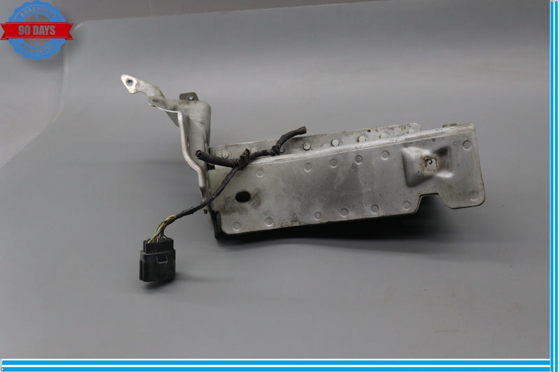 Load image into Gallery viewer, 07-11 Jaguar X150 XK XKR Front Left Fender & Headlight Reinforcement Bar Oem