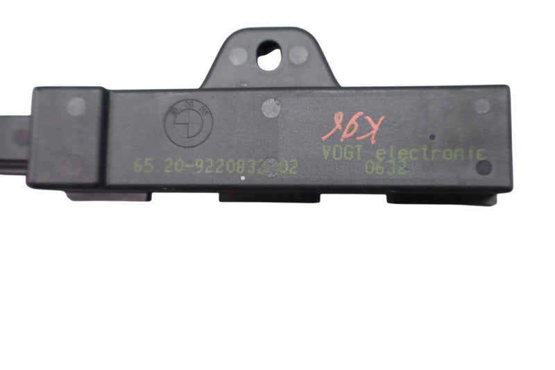 Load image into Gallery viewer, 09-19 BMW 328i 740i 750i Engine Keyless Access Entry Antenna Module Unit Oem