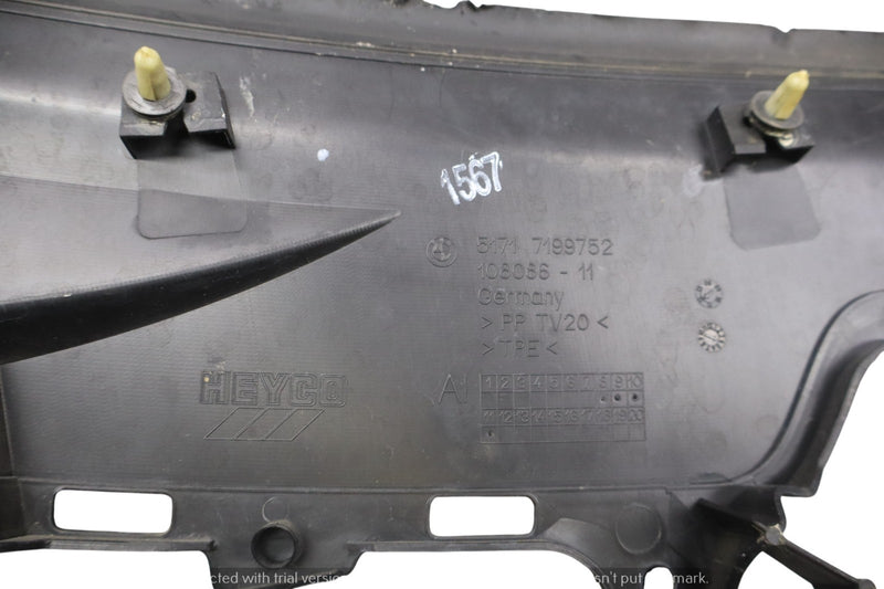 Load image into Gallery viewer, 10-17 BMW 528i 535i Windshield Wiper Cowl Cover Panel Grill Grille Oem