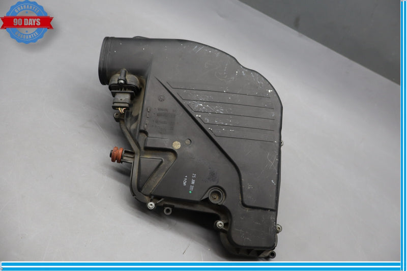 Load image into Gallery viewer, 09-12 BMW 750i 750Li Right Air Intake Cleaner Filter Housing Box Oem