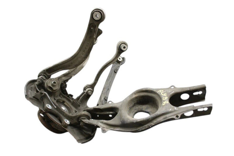 Load image into Gallery viewer, 10-18 Mercedes-Benz E250 CLS400 CLS550 Rear Left Side Spindle Knuckle Hub Oem