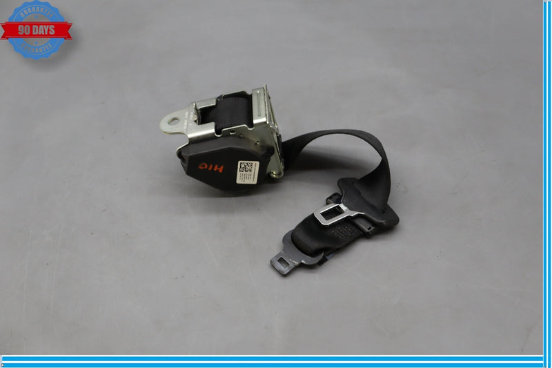 Load image into Gallery viewer, 14-17 Maserati Ghibli Rear Center Seat Belt Seatbelt Retractor Oem