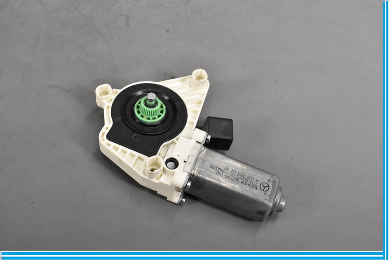 Load image into Gallery viewer, 10-17 Mercedes E350 C250 W207 Front Right Side Window Regulator Motor Oem
