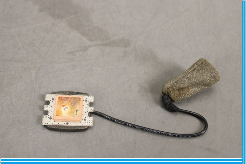 Load image into Gallery viewer, 05-11 Mercedes SLK280 SLK300 Navigator GPS Windshield Antenna Oem
