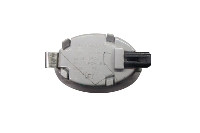 Load image into Gallery viewer, 15-19 Hyundai Genesis G80 Front Left Overhead Roof Dome Interior Light Lamp Oem