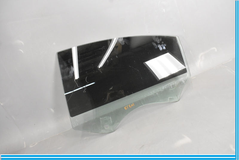 Load image into Gallery viewer, 10-13 Mercedes CLS550 Rear Left Driver Side Window Door Window Auto Glass Oem