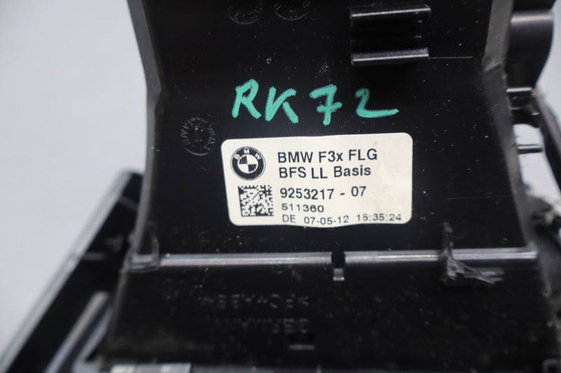 Load image into Gallery viewer, 12-18 BMW F30 320i 328i 428i Front Right Side Dash HVAC AC Air Vent Oem
