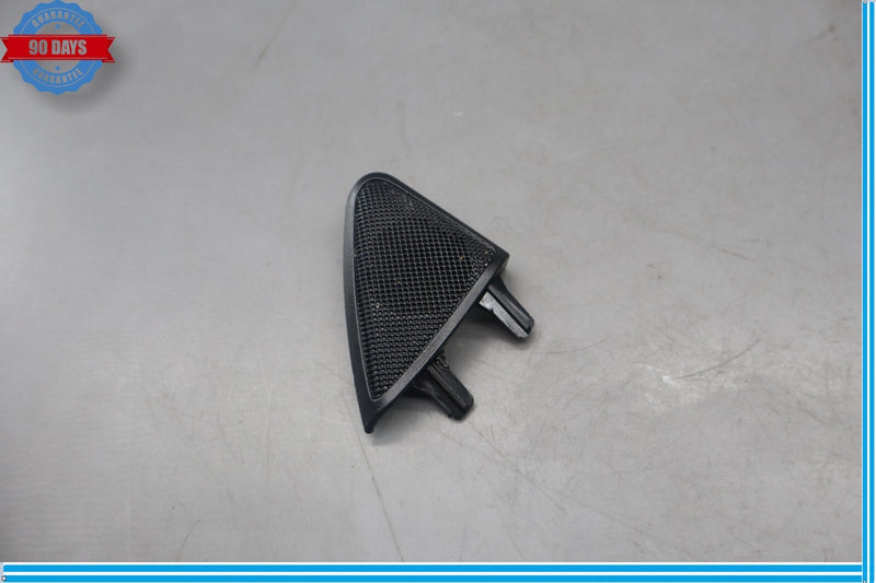 Load image into Gallery viewer, 05-20 Mercedes R172 SLK250 SLK350 Front Right Side Tweeter Speaker Cover Oem