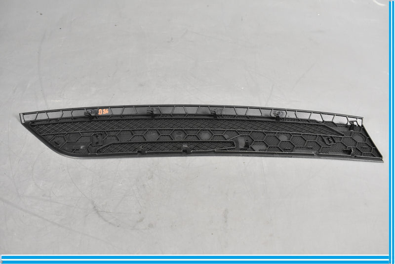 Load image into Gallery viewer, 08-11 Mercedes W204 C300 C350 Front Left Driver Dash Air Vent Trim Cover Oem