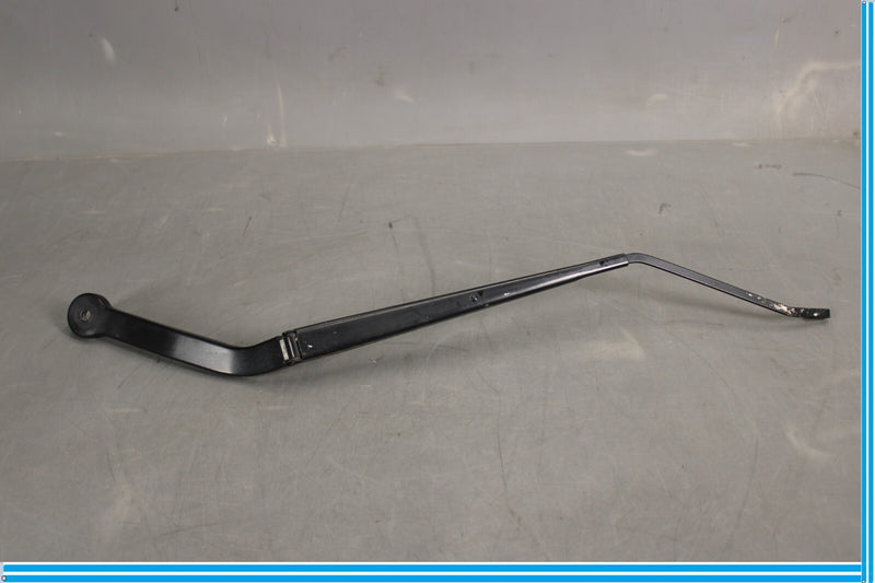 Load image into Gallery viewer, 14-18 BMW X5 X6 Front Right Passenger Side Windshield Wiper Arm Oem