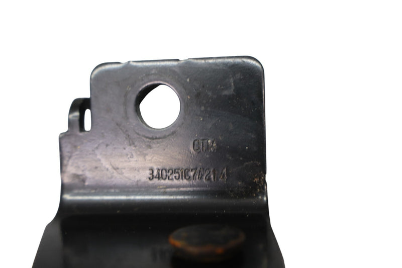 Load image into Gallery viewer, 09-15 BMW F01 750i 750Li Rear Left Driver Side Seat Belt Buckle 7220857 Oem