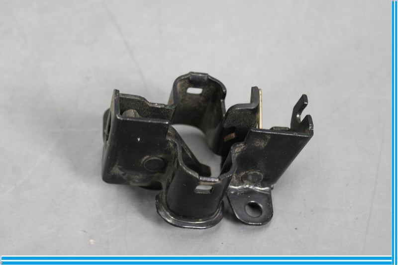 Load image into Gallery viewer, 06-11 Mercedes CLS550 W219 Right or Left Side Engine Hood Lock Latch Oem