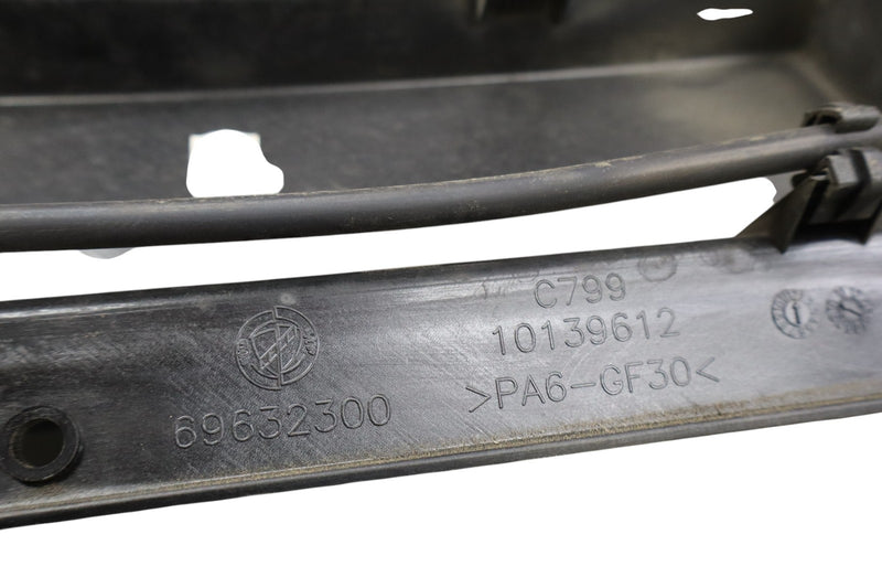 Load image into Gallery viewer, 07-11 Maserati Quattroporte M139 Under Windshield Cowl Panel Trim Cover Oem