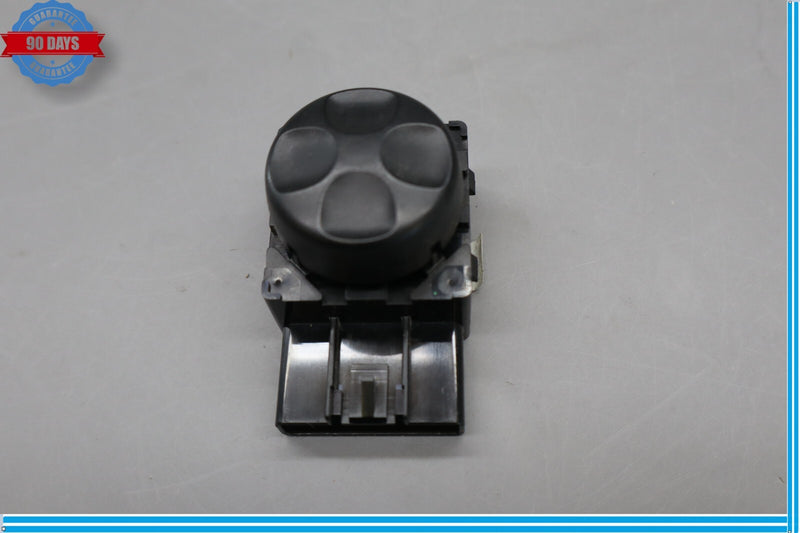 Load image into Gallery viewer, 14-20 Maserati Quattroporte Front Left Side Seat Seat Adjustment Switch Oem