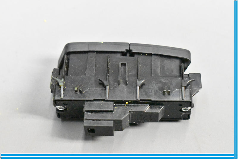 Load image into Gallery viewer, 12-18 Mercedes CLS550 CLS63 AMG W218 Front Right Lock Unlock Switch Oem