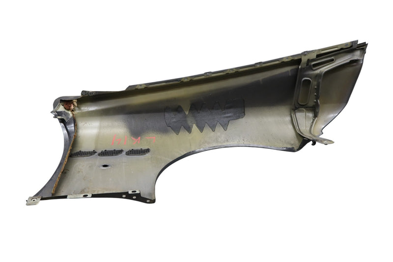 Load image into Gallery viewer, 03-13 Maserati Quattroporte M139 Left Driver Side Fender Cover Assembly Oem