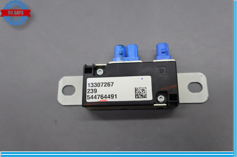 Load image into Gallery viewer, 10-12 Buick Lacrosse CXL Terrain SRX Navigation Signal Splitter Control Oem