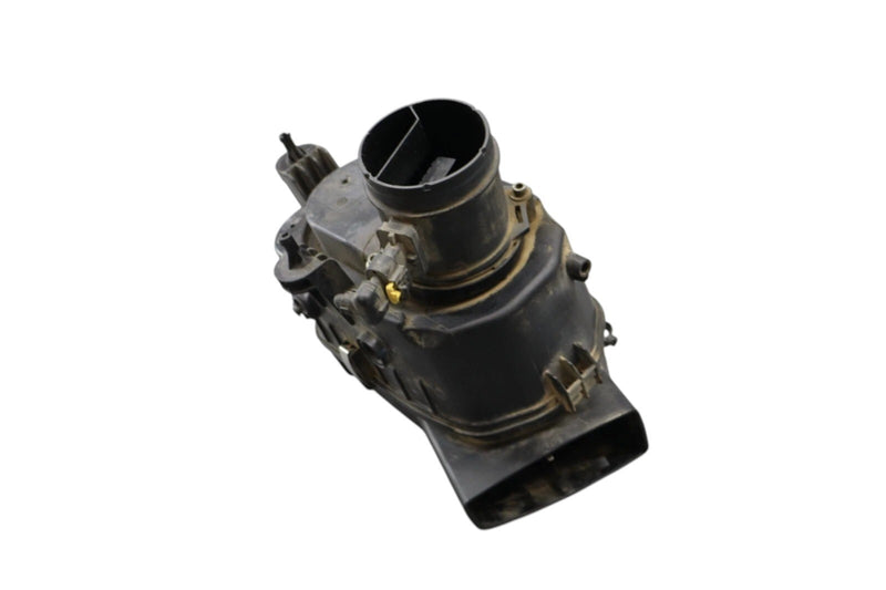 Load image into Gallery viewer, 14-21 Maserati Ghibli Left Side Engine Air Cleaner Housing Filter Box Black OEM