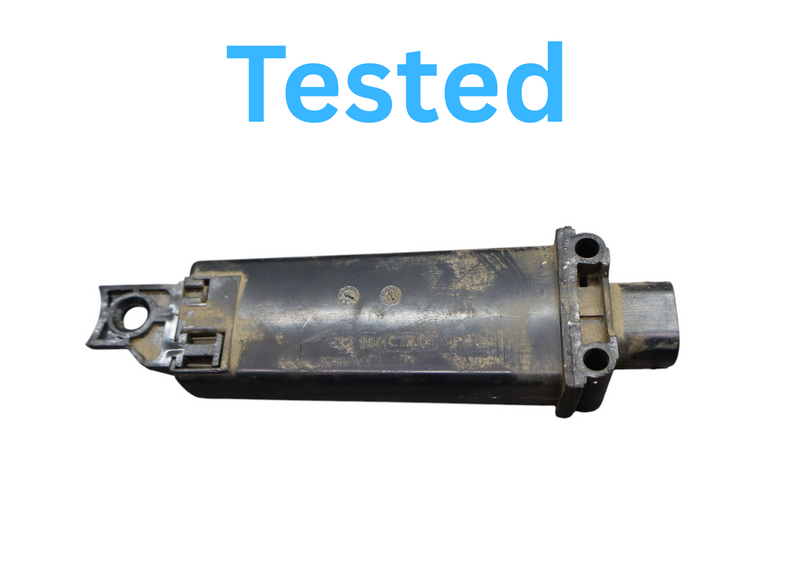 Load image into Gallery viewer, 05-13 Maserati Quattroporte M139 TPMS Tire Pressure Monitor Sensor 224562 Oem