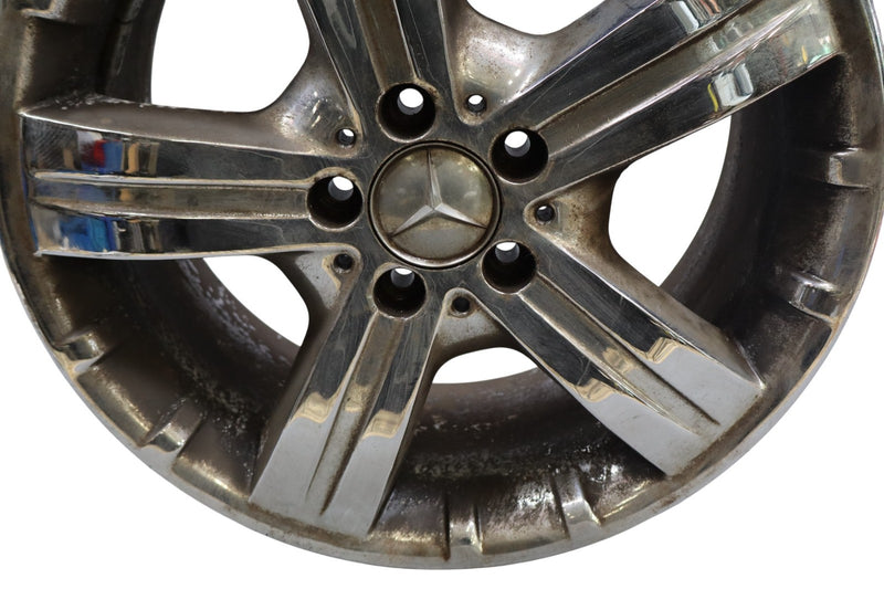 Load image into Gallery viewer, 07-12 Mercedes GL450 GL550 Front Axle Wheel Rim Disc 8Jx18H2 18'' R18 Oem