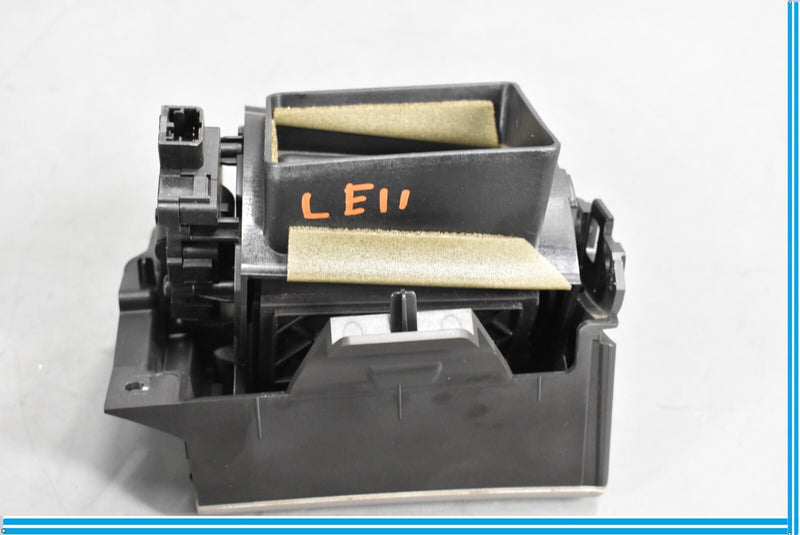 Load image into Gallery viewer, 09-12 Jaguar XF Front Left Driver Side Dash Outer Air Vent Grille Oem