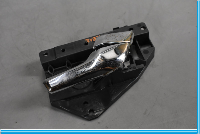 Load image into Gallery viewer, 10-15 Jaguar XJ XJL X351 Front Right Passenger Interior Door Handle Oem